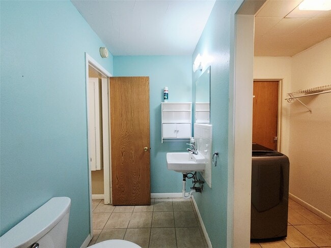 Photo - 1702 Ivie Lee St