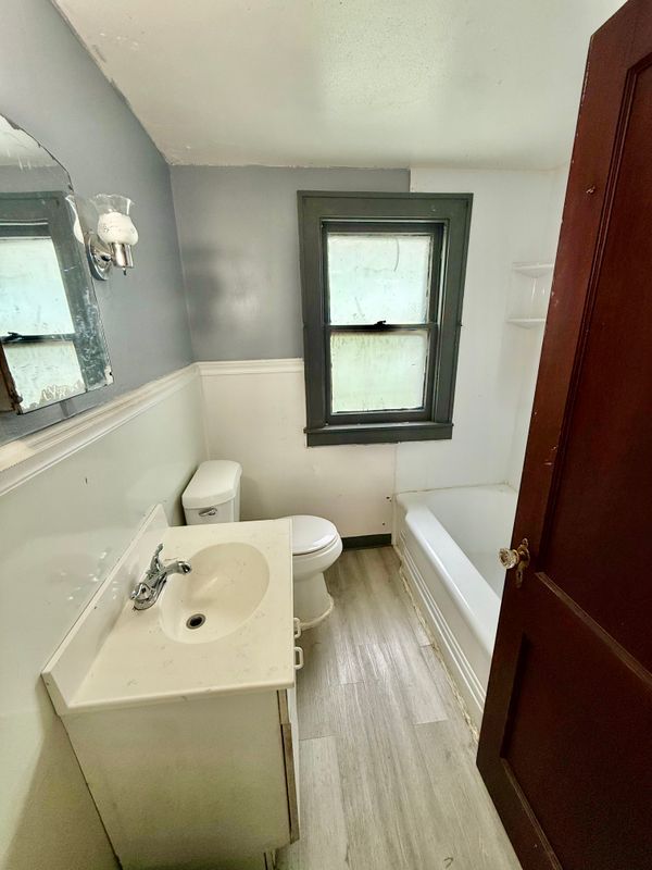 Photo - 134 Philadelphia St Unidad Upper