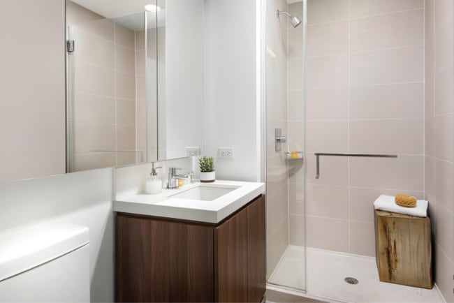 Photo - 145 E Lake St