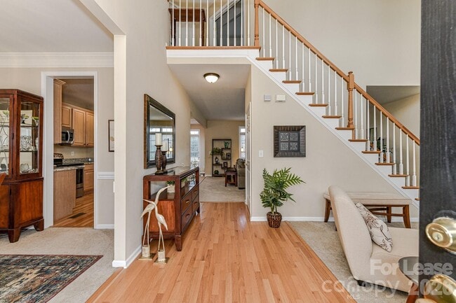 Photo - 10645 Castlehill Dr