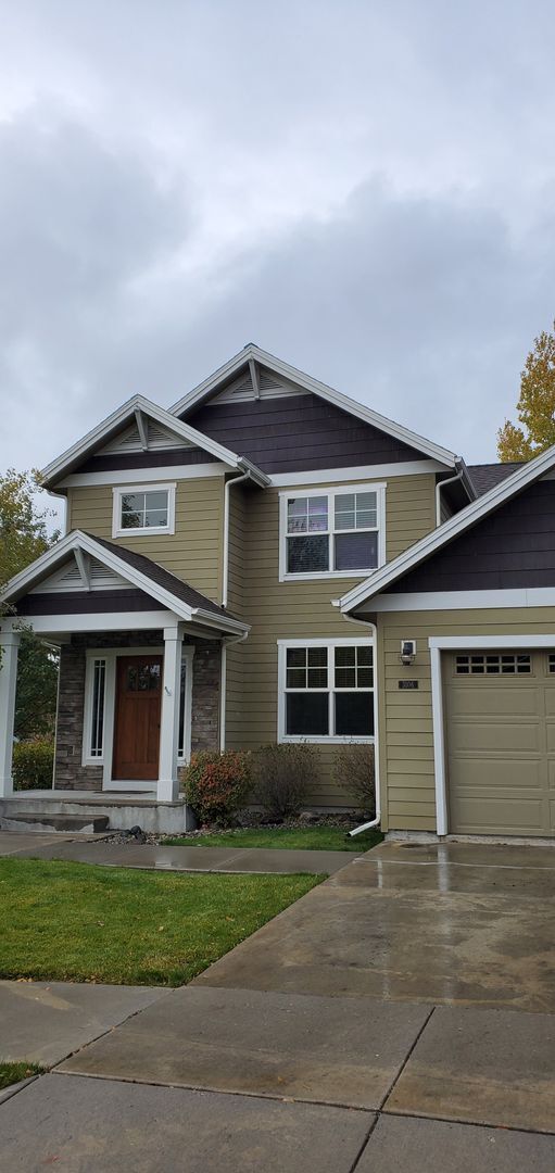 Building Photo - Charming 4-bedroom house in Alder Creek Su...