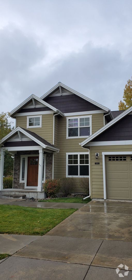 Building Photo - Charming 4-bedroom house in Alder Creek Su...
