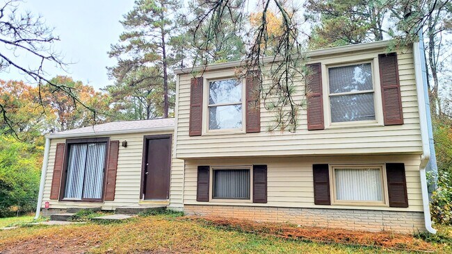 Photo - 3427 Centerville Ln SW