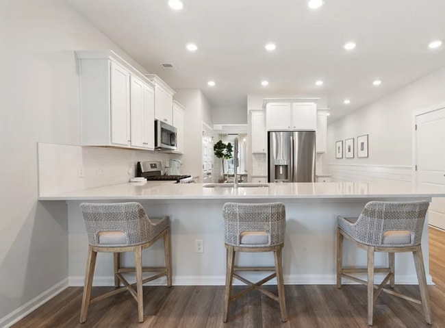 Photo - 773 Blue Moon Xing