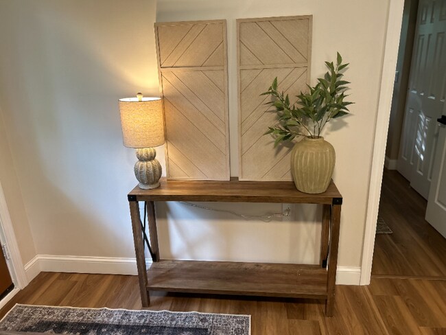 Photo - 15 St Francis Way Unidad B