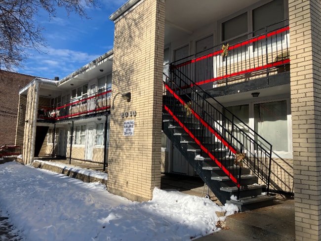 Photo - 2040 W Hood Ave Unit Apt 2