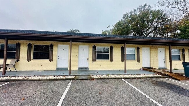 Building Photo - 979 Berkley Rd Unit 3 Rental