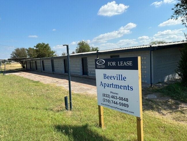 Building Photo - 1627 FM351 Unit 15 Rental