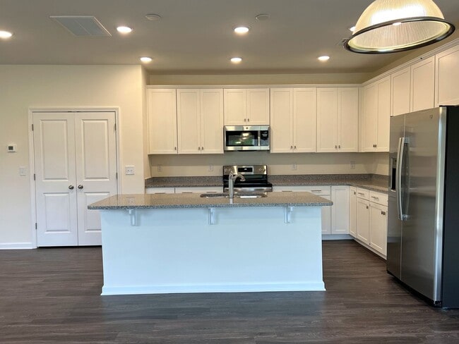 Building Photo - Coming Soon – 3 Bedroom, 2.5 Bath Home in ...