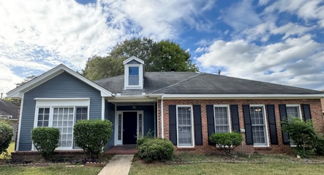 Building Photo - 3616 Oak Shadow Ln