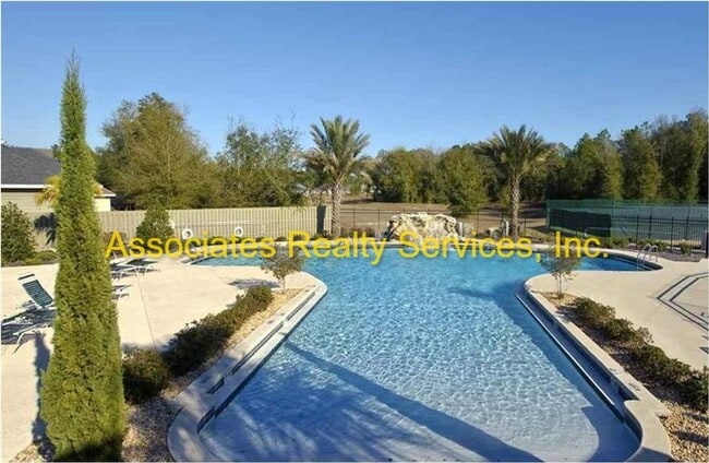 Building Photo - Beautiful Longleaf corner lot home!  Look!!