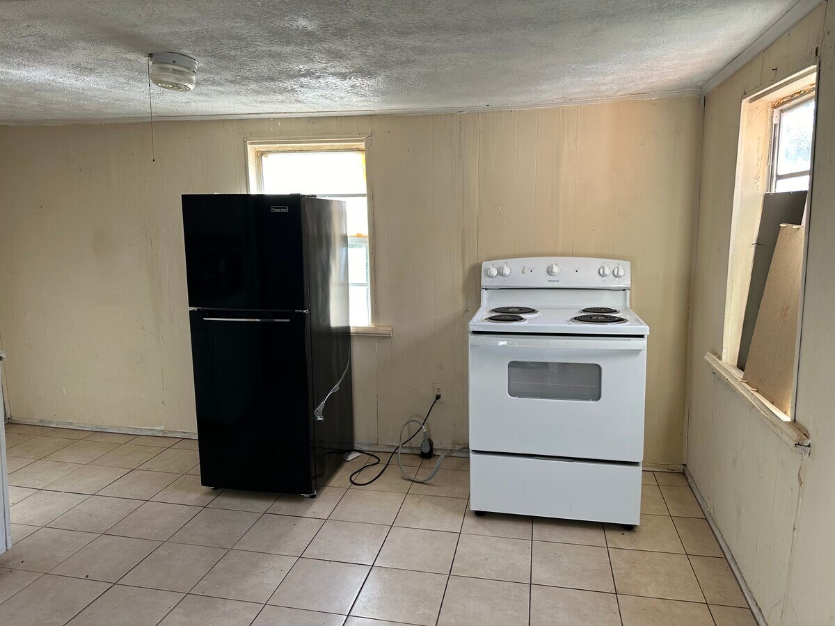 Photo - 1719 Fairfax St Casa