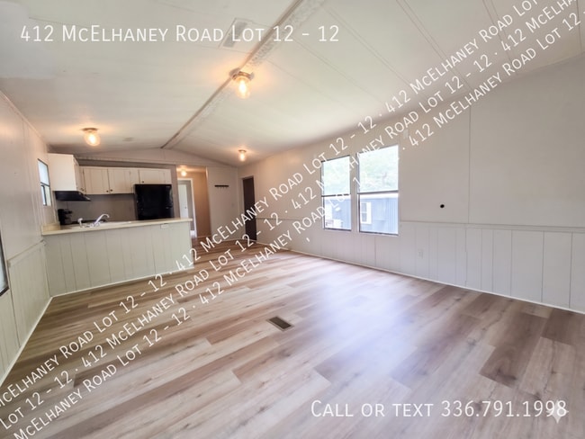 Photo - 412 McElhaney Rd