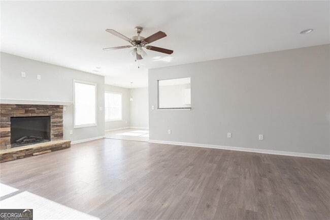 Photo - 82 Gray Field Ct