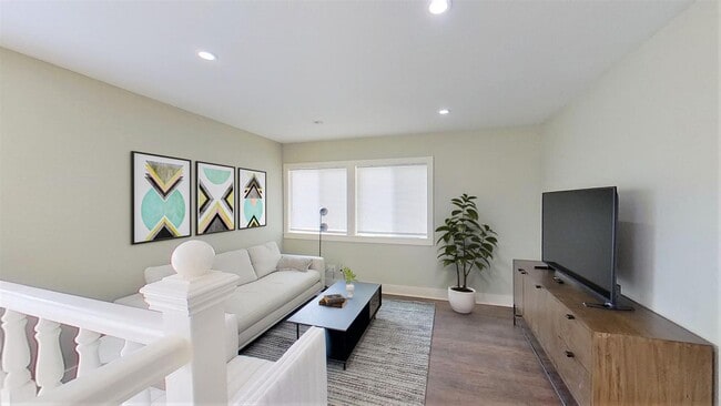 Photo - 3219 S Graham St