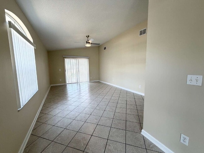 Photo - "Charming 2-Bed, 2-Bath Villa Retreat in New Port Richey!"