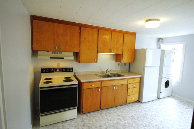 Building Photo - 406 Jackson St Unit B