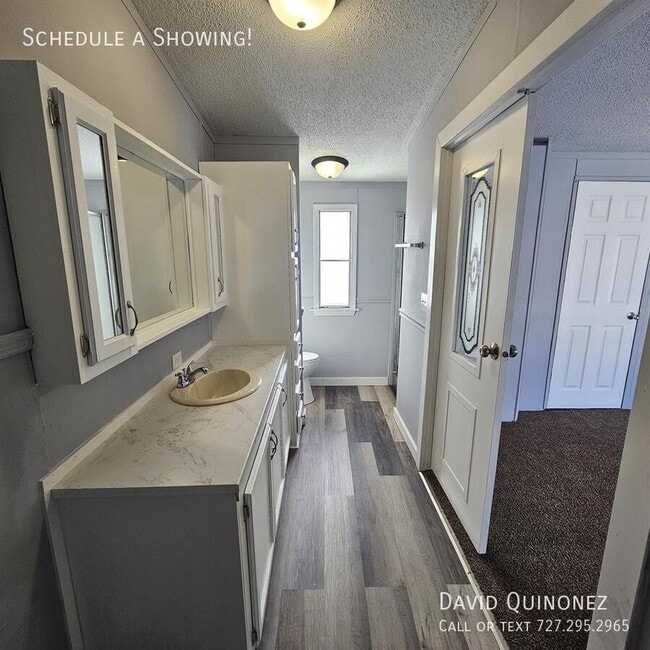 Photo - 2737 W Washington Center Rd