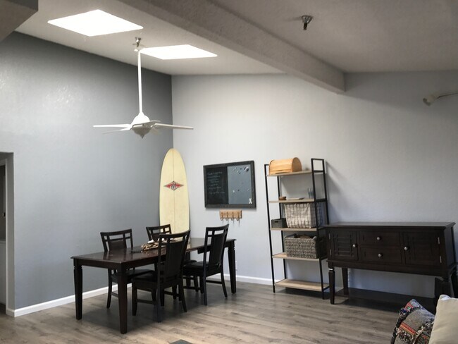 Dining area - 55 Stenner St Unit O