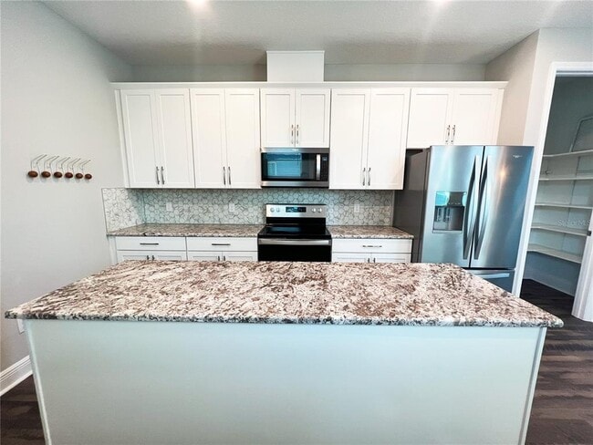 Photo - 7037 Carrickbend Ln