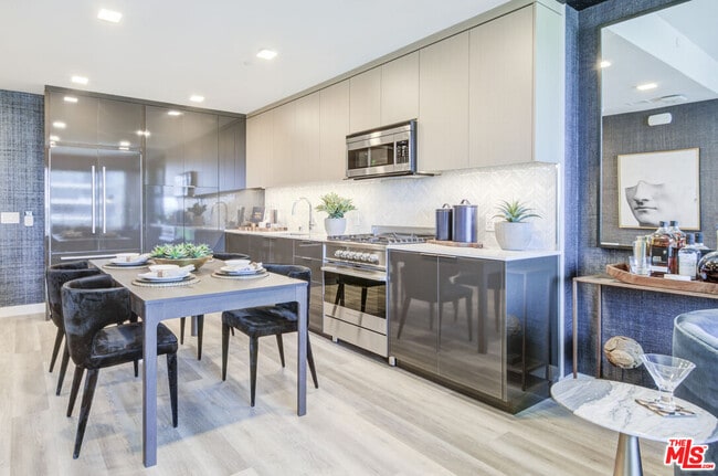 Photo - 525 Olive St Unit 1508