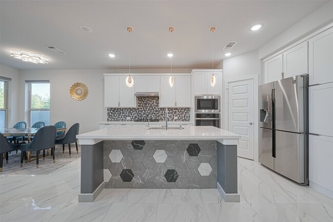 Building Photo - 18107 Callander Ave