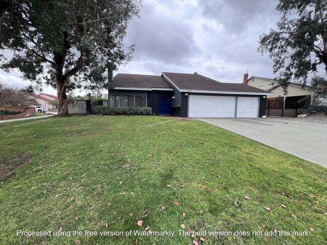 Building Photo - Nice Home For Rent