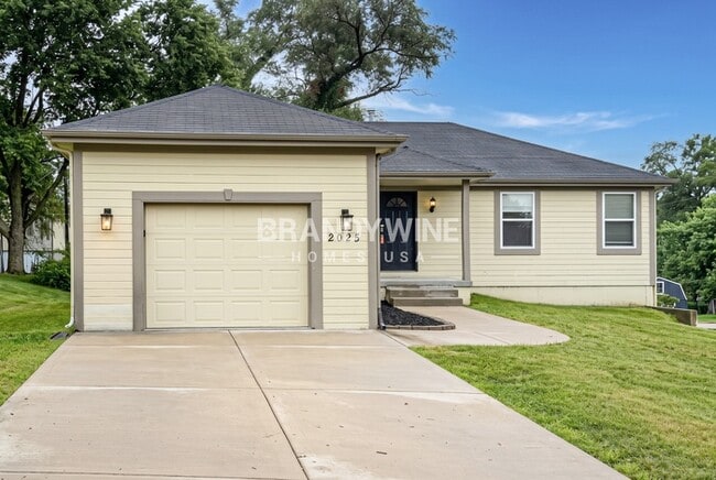 Photo - 2025 NW 49th St