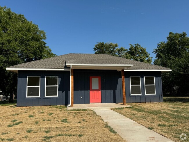 Building Photo - 1601 S 8th St Rental