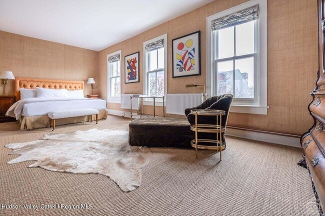 Photo - 613 Warren St