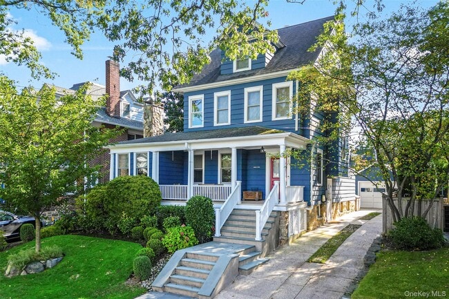 Building Photo - 5 Gerlach Pl