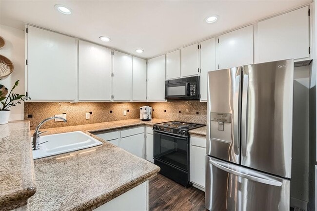 Photo - 1748 Ohlen Rd