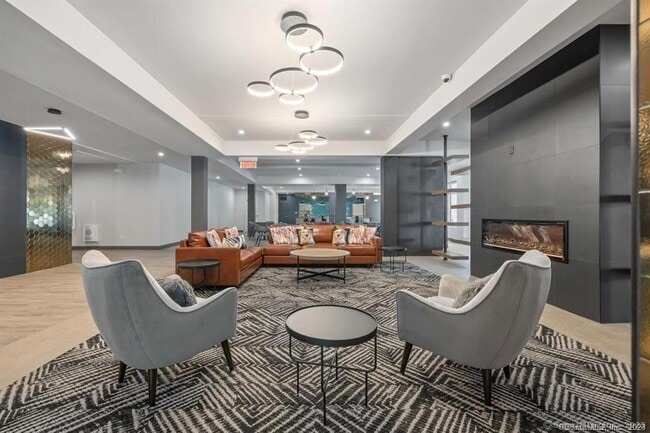 Photo - 10 Willard Rd