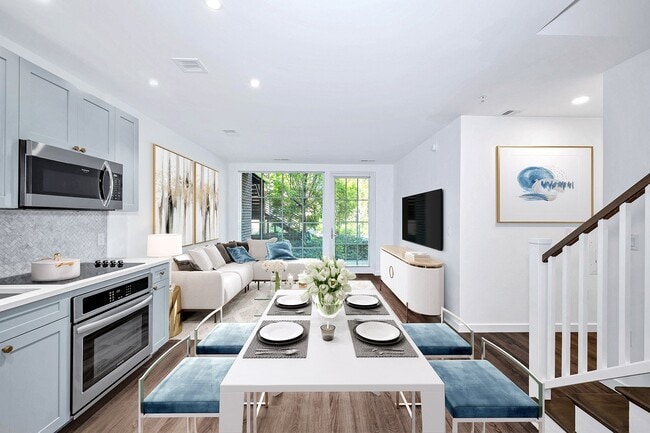 Photo - The Glover House