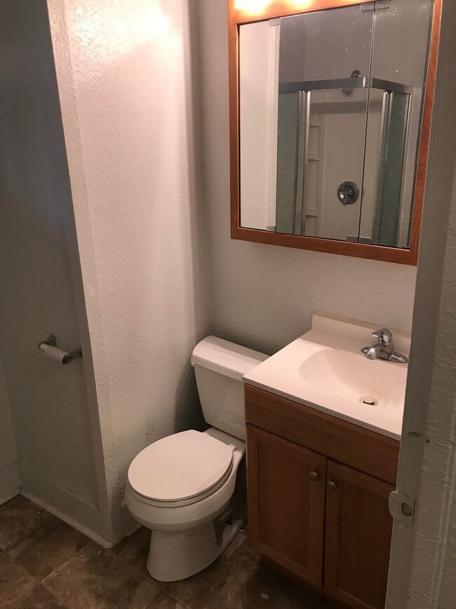 Photo - Kentucky Unit 1