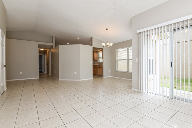 Photo - 2603 Spring Hill Dr