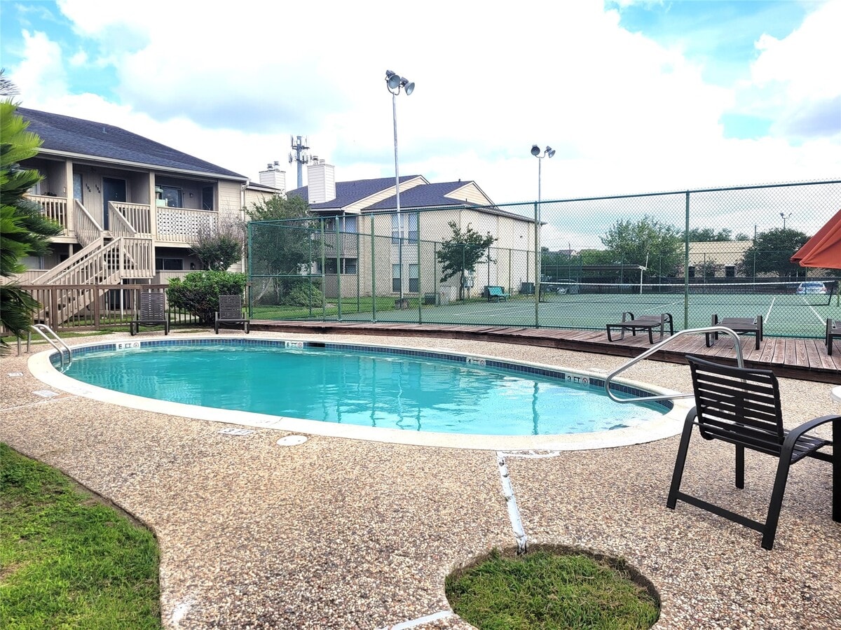 Photo - 3919 Fairmont Pkwy Unit 180