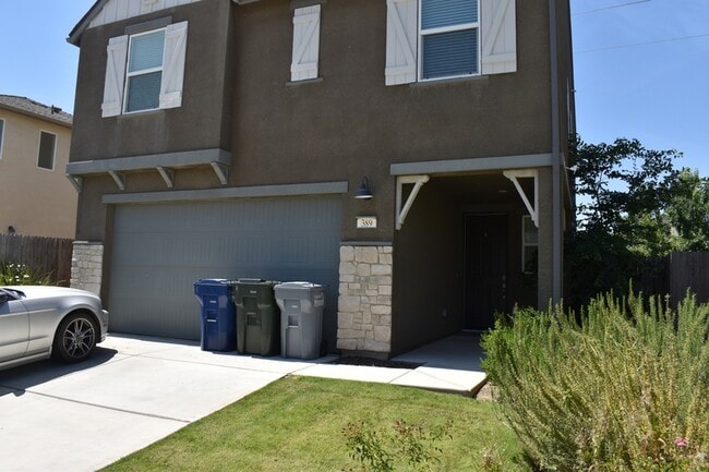 Photo - 389 Shafer Ave