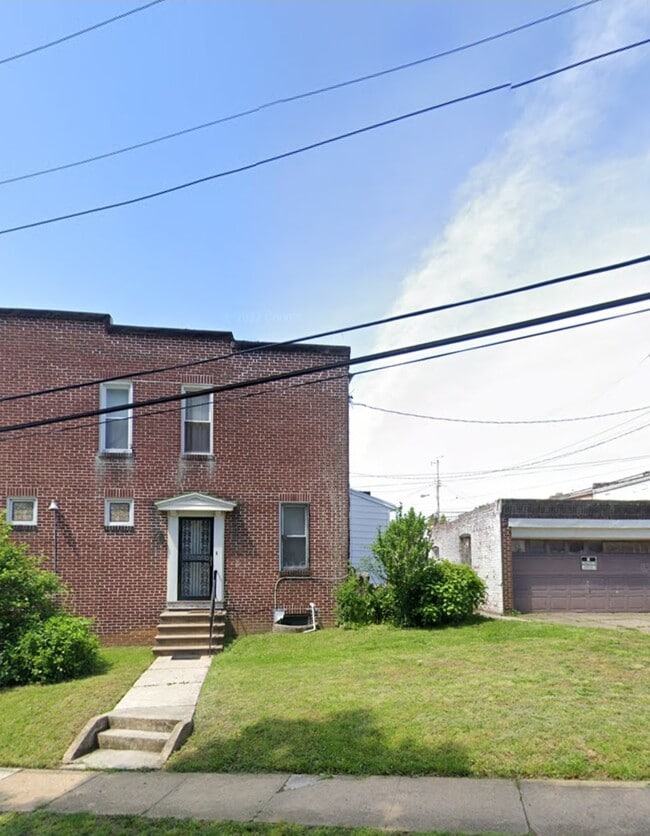 Photo - 3100 Normount Ave