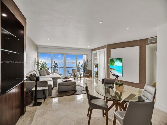 Photo - 2451 Brickell Ave