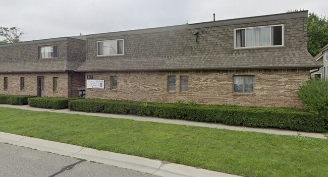 Building Photo - 805 Superior St Unit A
