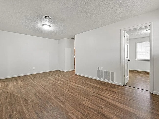 Photo - 813 S Scott St