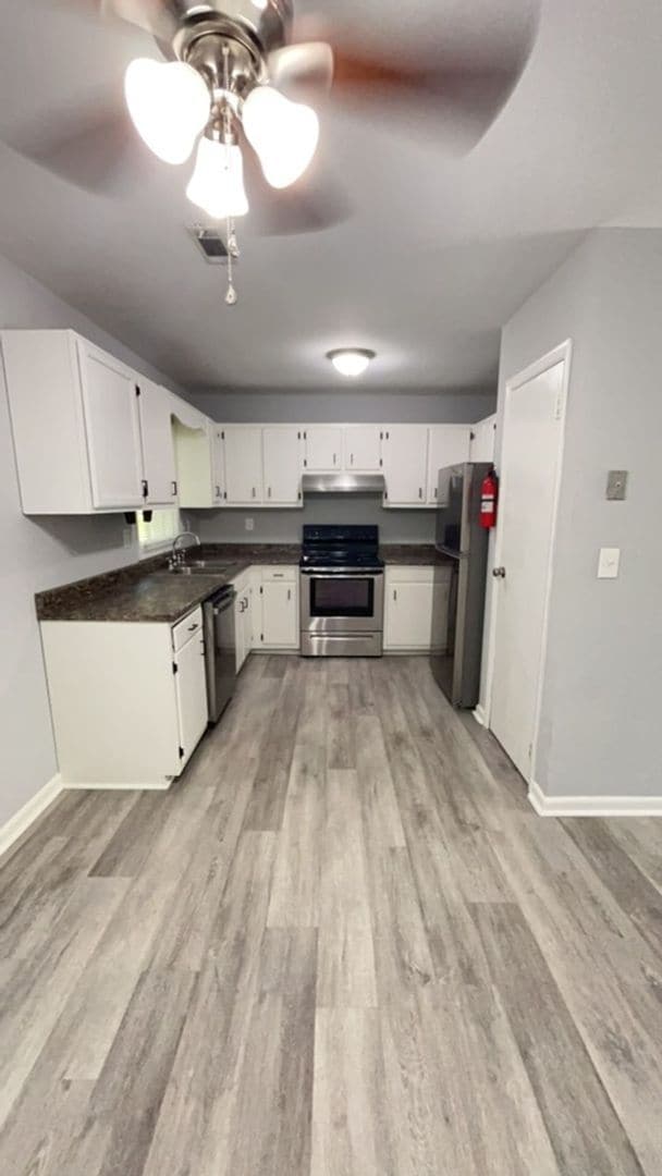 Photo - Beautiful 3 Bedroom Ranch in Goose Creek
