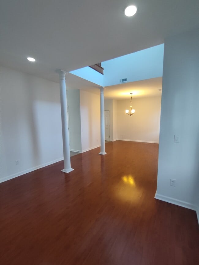 Photo - 7828 Littleman Ln