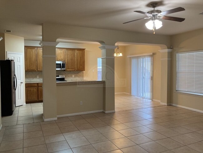 Photo - 6205 Nessy Dr