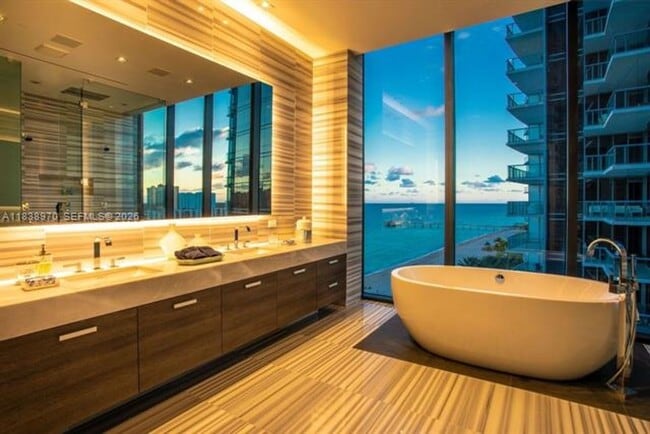 Photo - 17141 Collins Ave