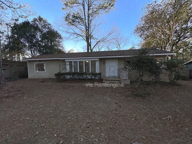 Building Photo - 3147 Shirley Dr