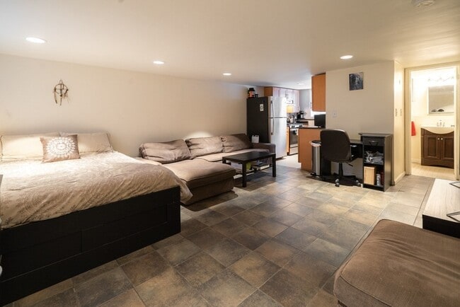 Photo - 2 Hingham St Apartment Unit 4B