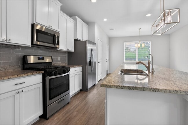 Photo - 16817 Pink Wintergreen Dr