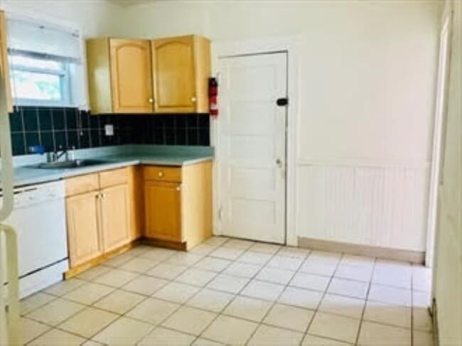 Photo - 8 Berkeley St Unit 1